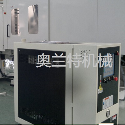模溫機(jī)