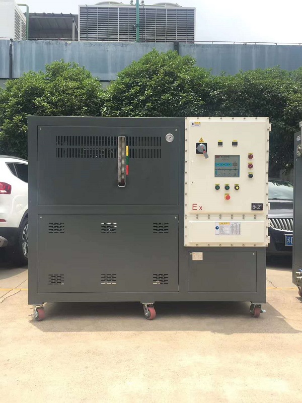 防爆模溫機(jī).jpg